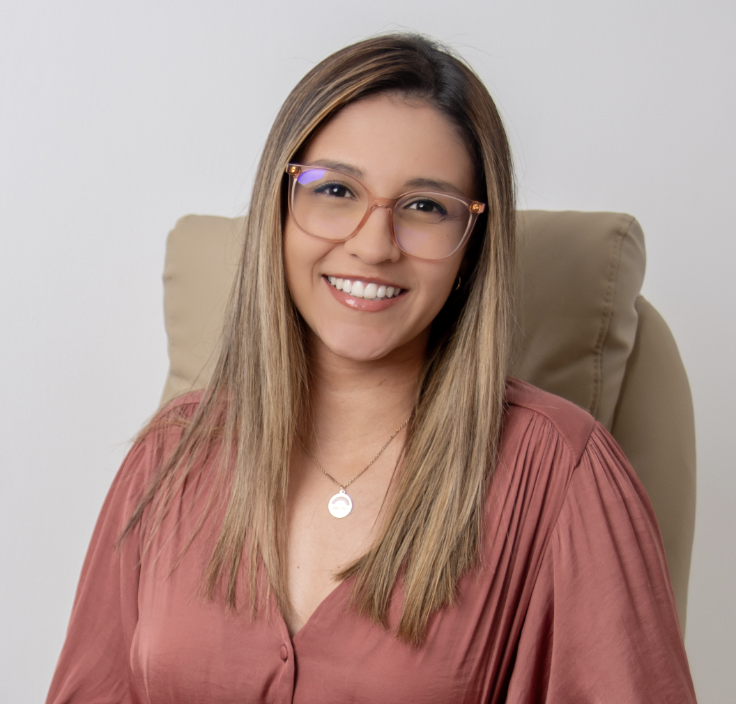 Priscila Flores - Psicóloga